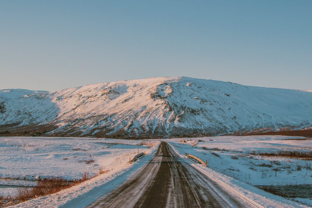 bailey zindel fLOQcsqm8I unsplash