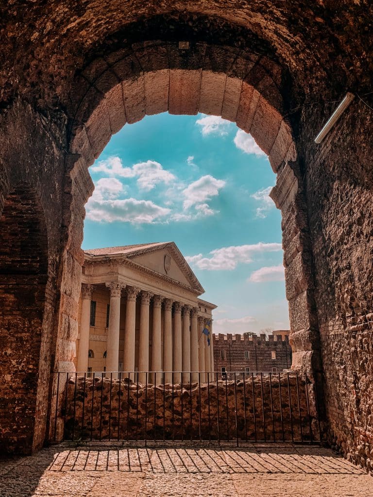 elisa amadori XWLhagkMeB8 unsplash