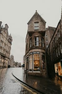 toa heftiba 8g6F 8xdszQ unsplash